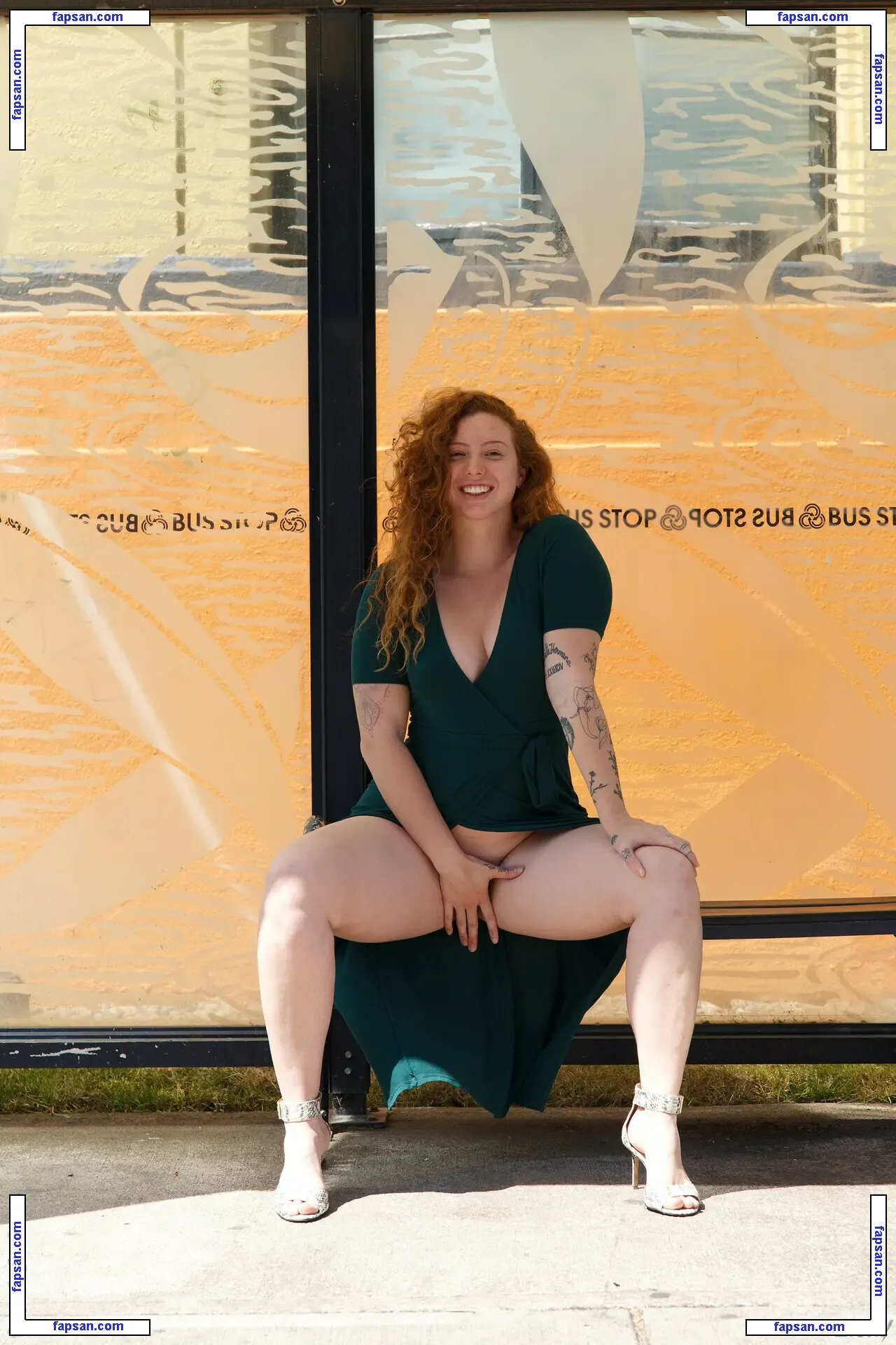 Zishy nude photo #5256 from OnlyFans