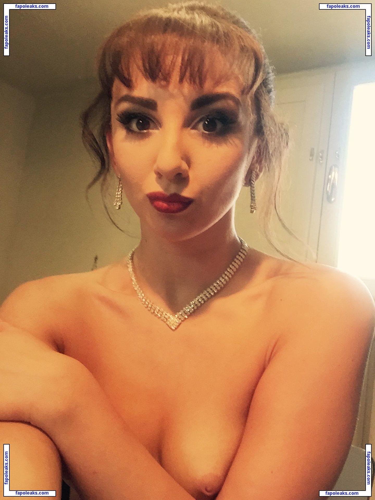 Zizi Strallen / zizistrallen nude photo #0025 from OnlyFans