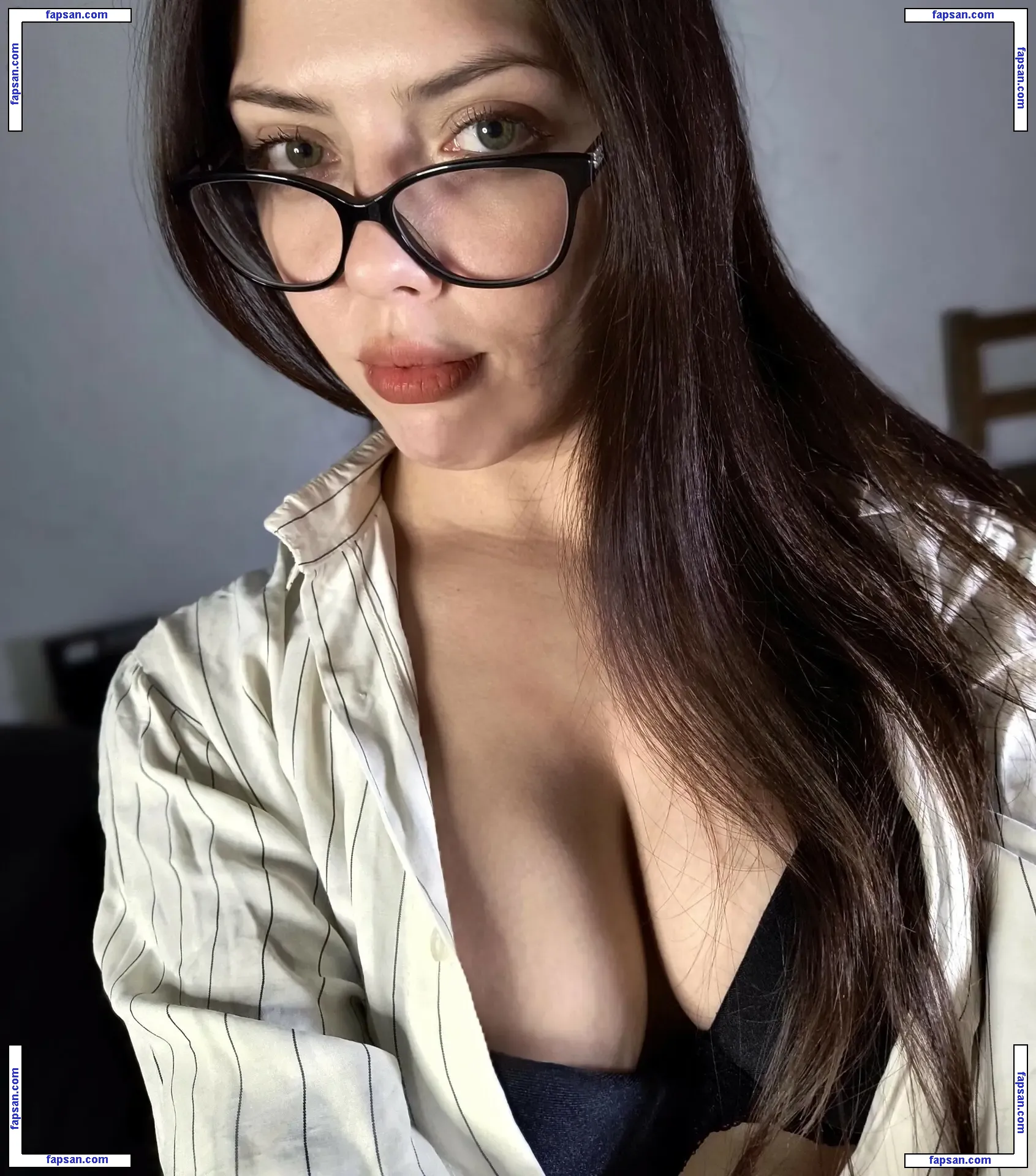 zkarlet nude photo #0010 from OnlyFans