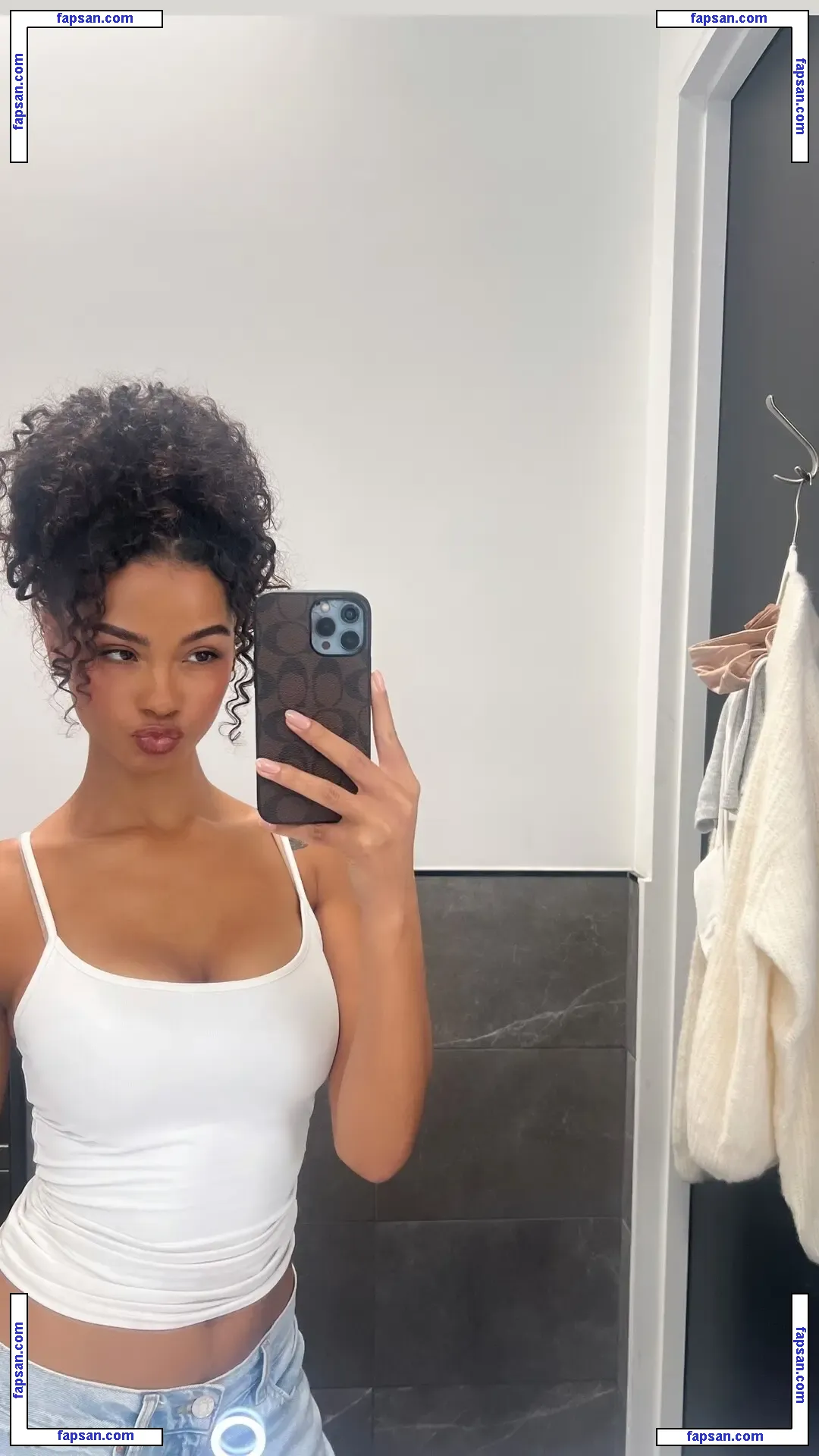 Znefer_ nude photo #0006 from OnlyFans