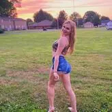 Zoe Canestraro nude #0003