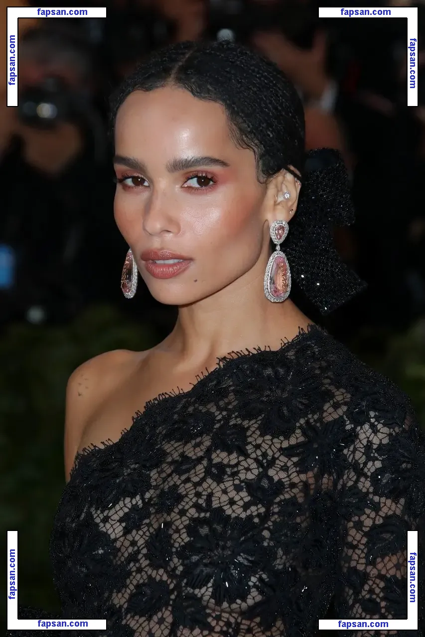 Zoë Kravitz nude photo #0052 from OnlyFans