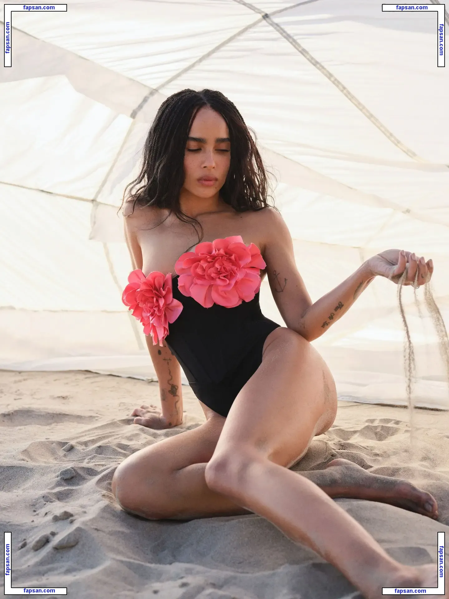 Zoë Kravitz nude photo #0607 from OnlyFans