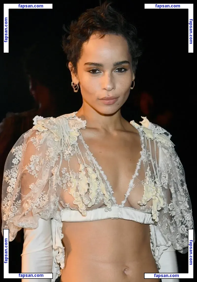 Zoë Kravitz nude photo #0637 from OnlyFans