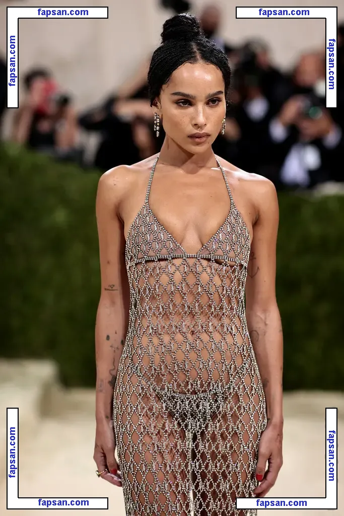 Zoë Kravitz nude photo #0646 from OnlyFans
