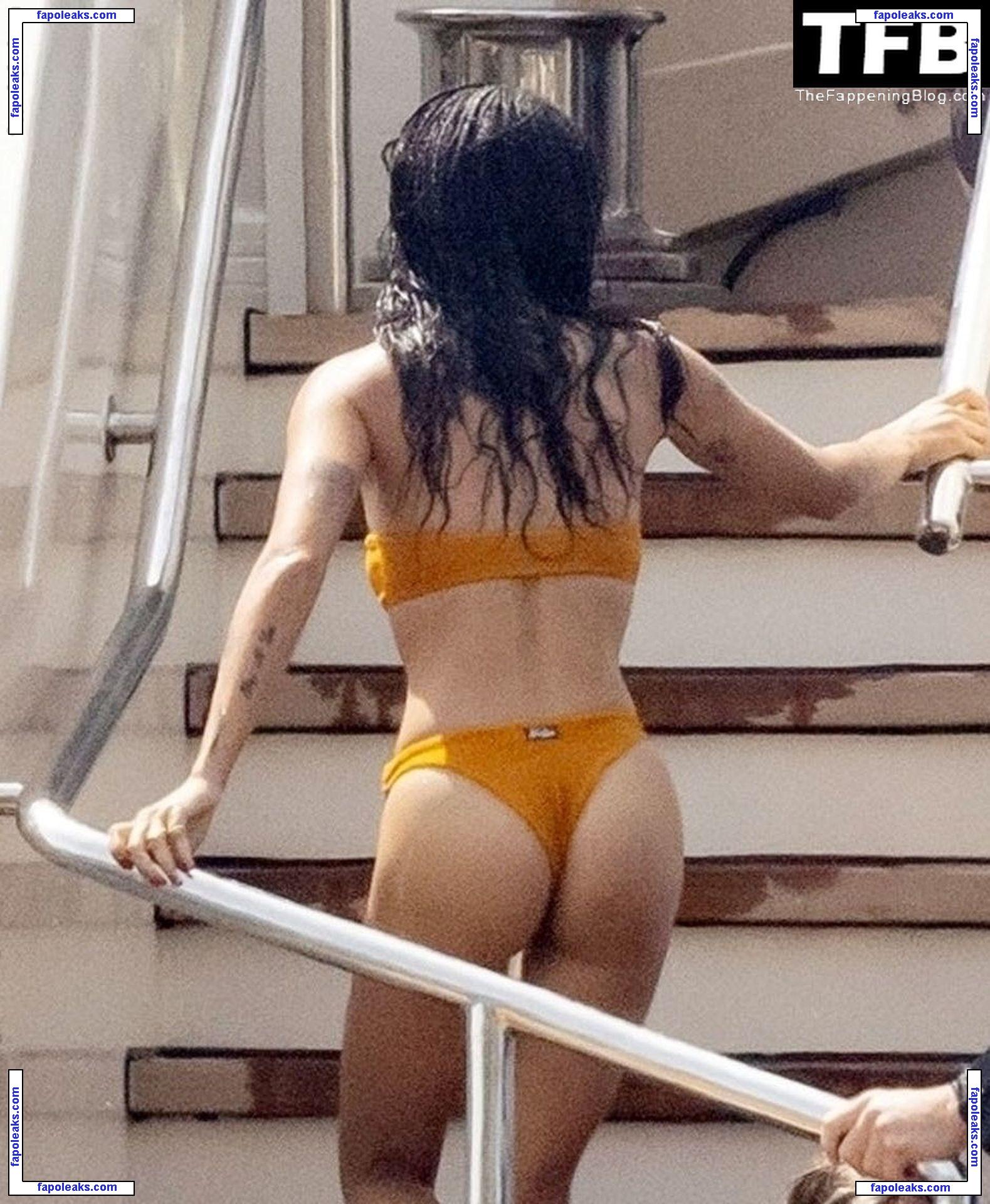 Zoë Kravitz nude photo #0770 from OnlyFans