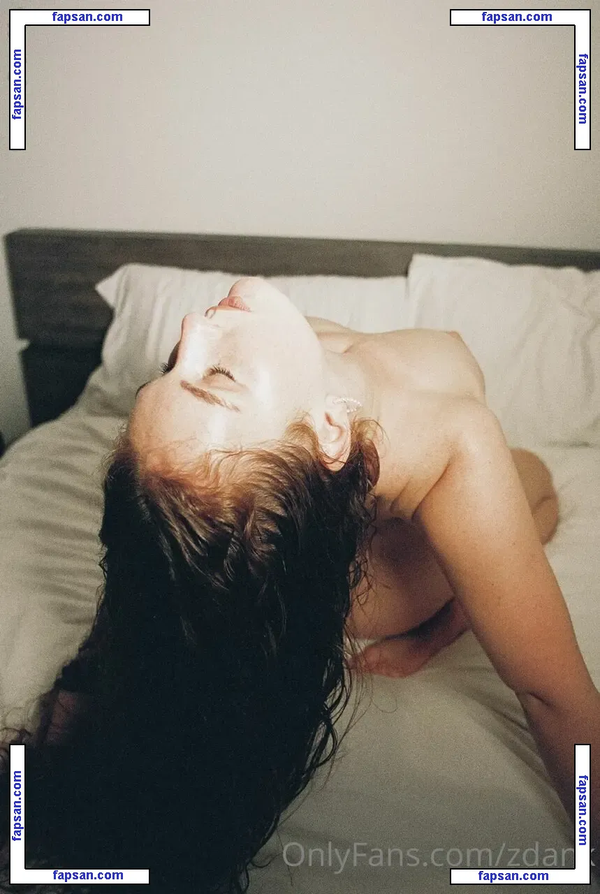 Zoë Rose nude photo #0013 from OnlyFans