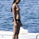 Zoe Saldana nude #0346