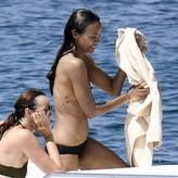 Zoe Saldana nude #0389