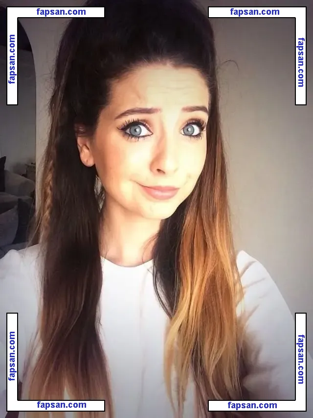 Zoe Sugg nude photo #0005 from OnlyFans