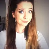 Zoe Sugg голая #0005