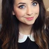 Zoe Sugg голая #0007