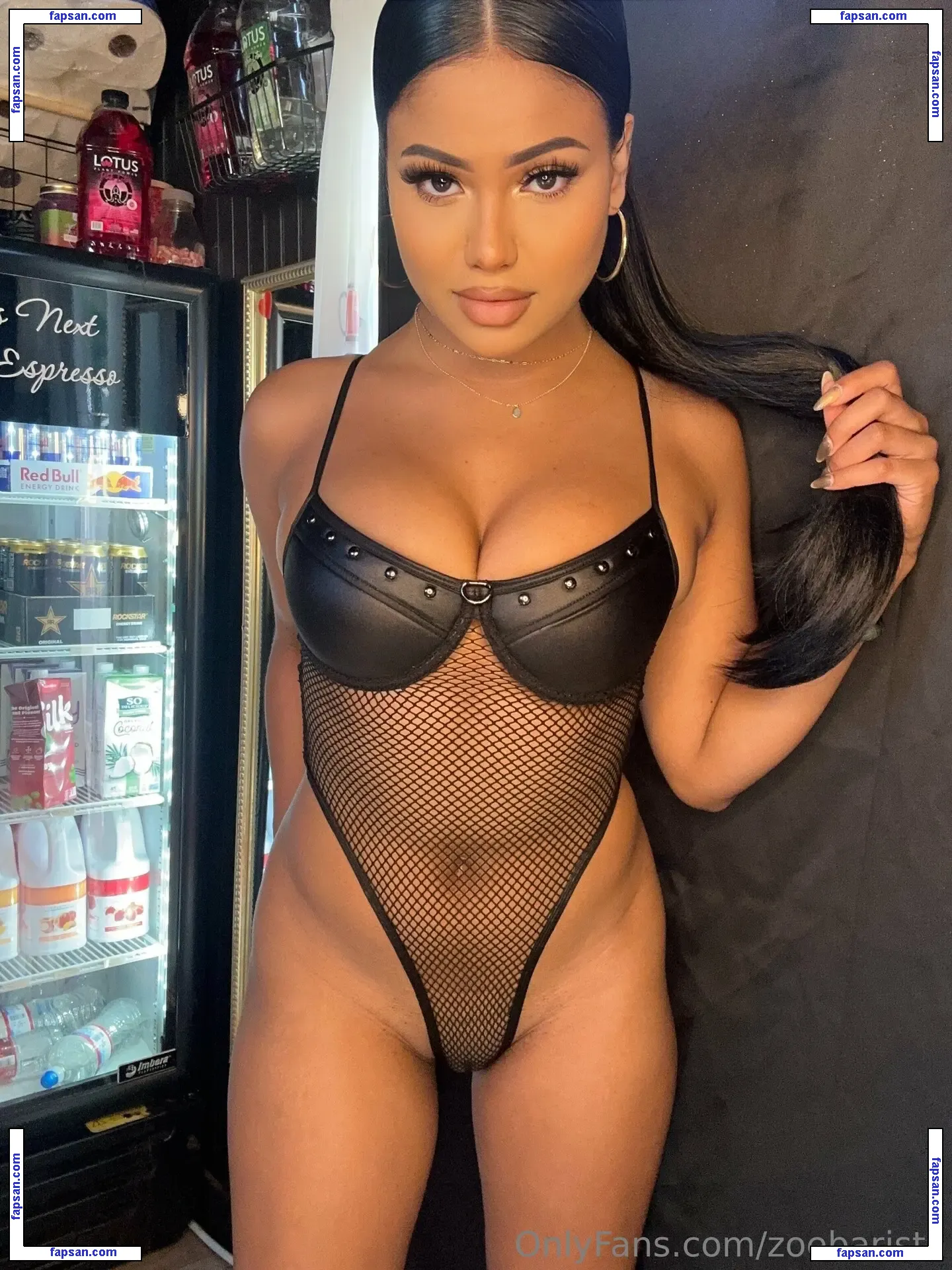Zoebarista nude photo #0034 from OnlyFans