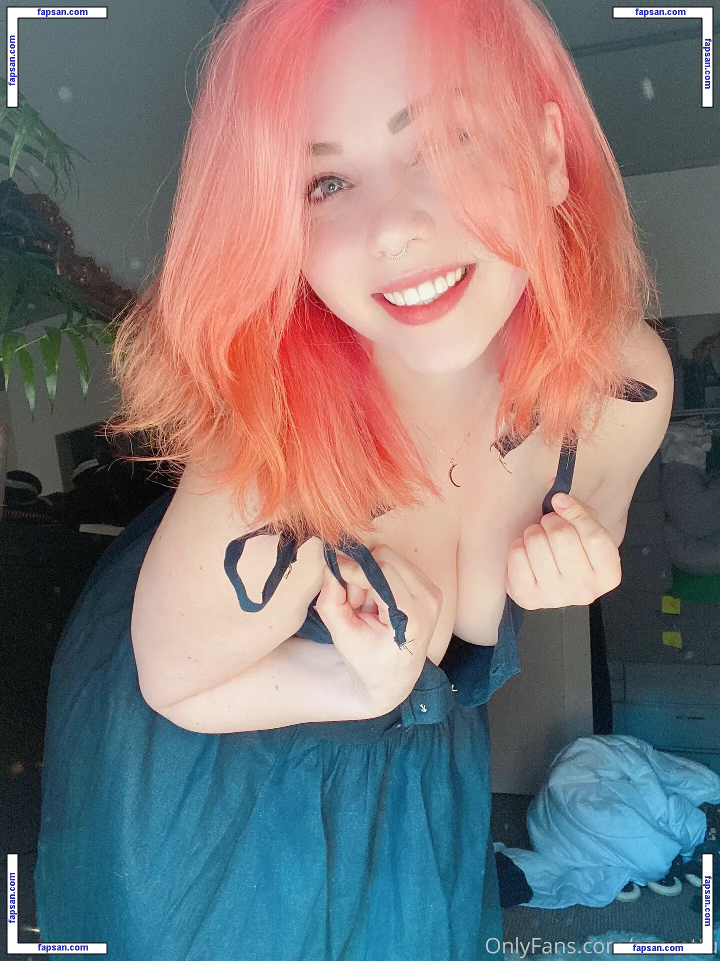 ZoeCatfu голая фото #0062 с Онлифанс