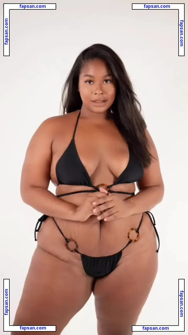 Zoechinloy nude photo #0009 from OnlyFans