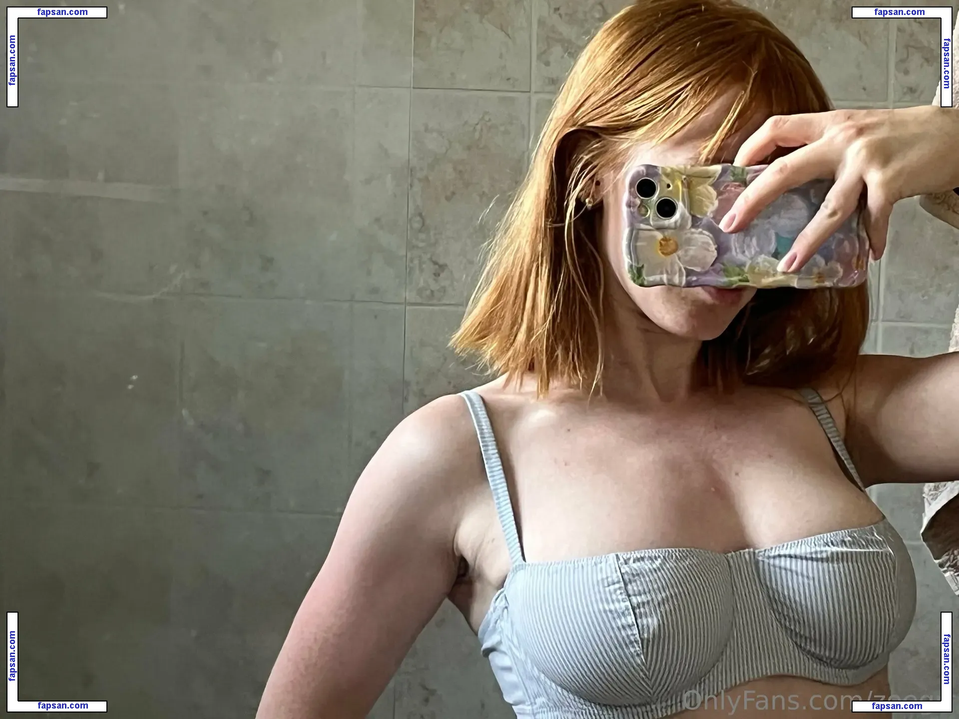 zoegrr nude photo #0001 from OnlyFans