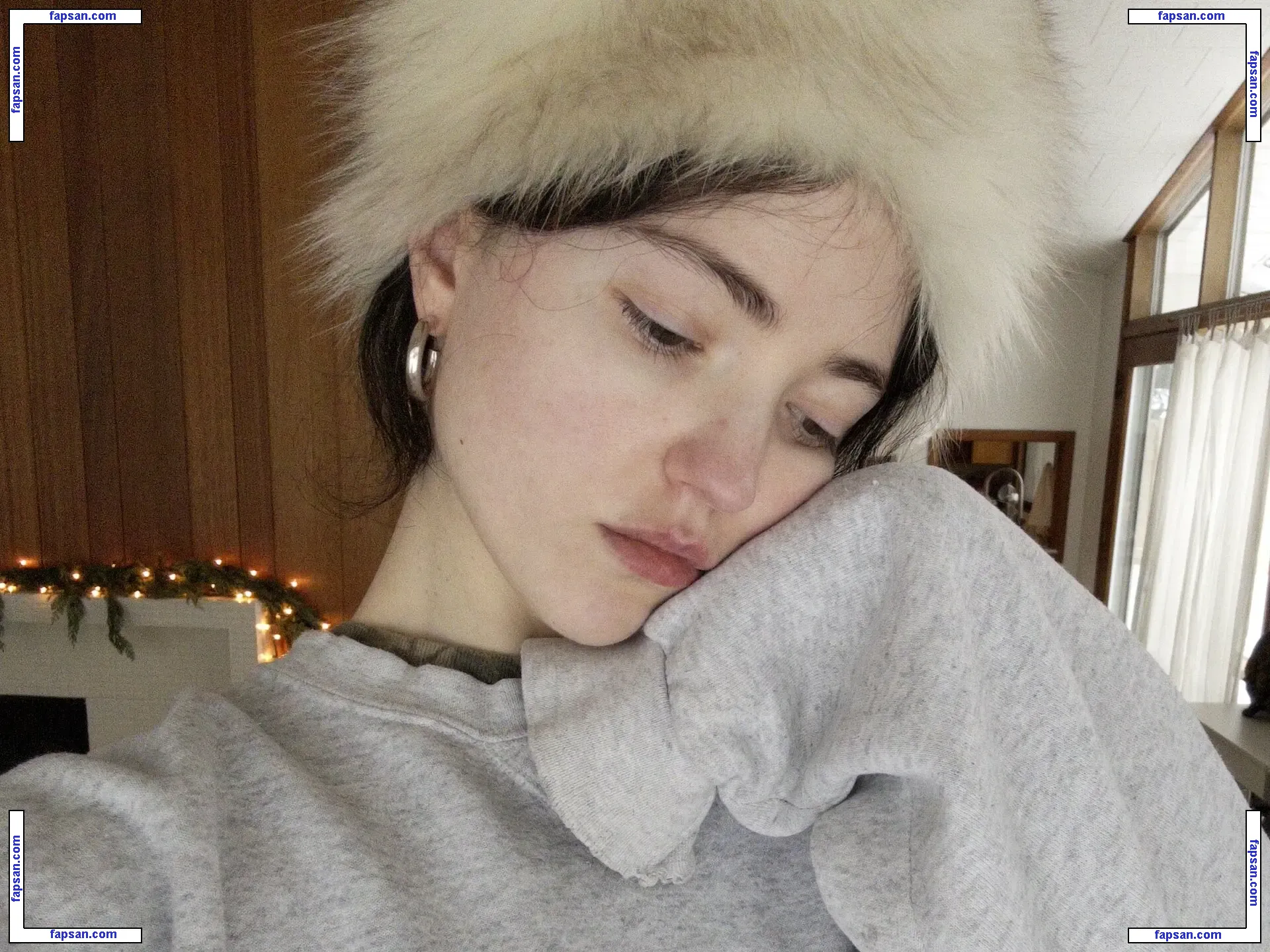 zoeplzshutup голая фото #0017 с Онлифанс