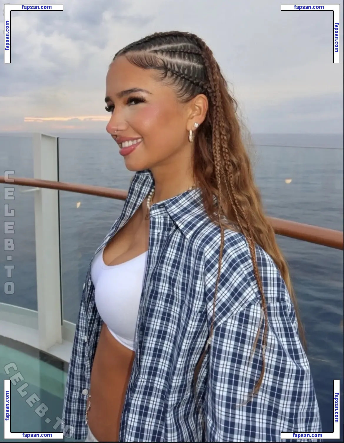 Zoesalg голая фото #0004 с Онлифанс