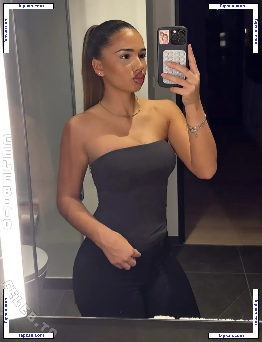 Zoesalg голая фото #0023 с Онлифанс