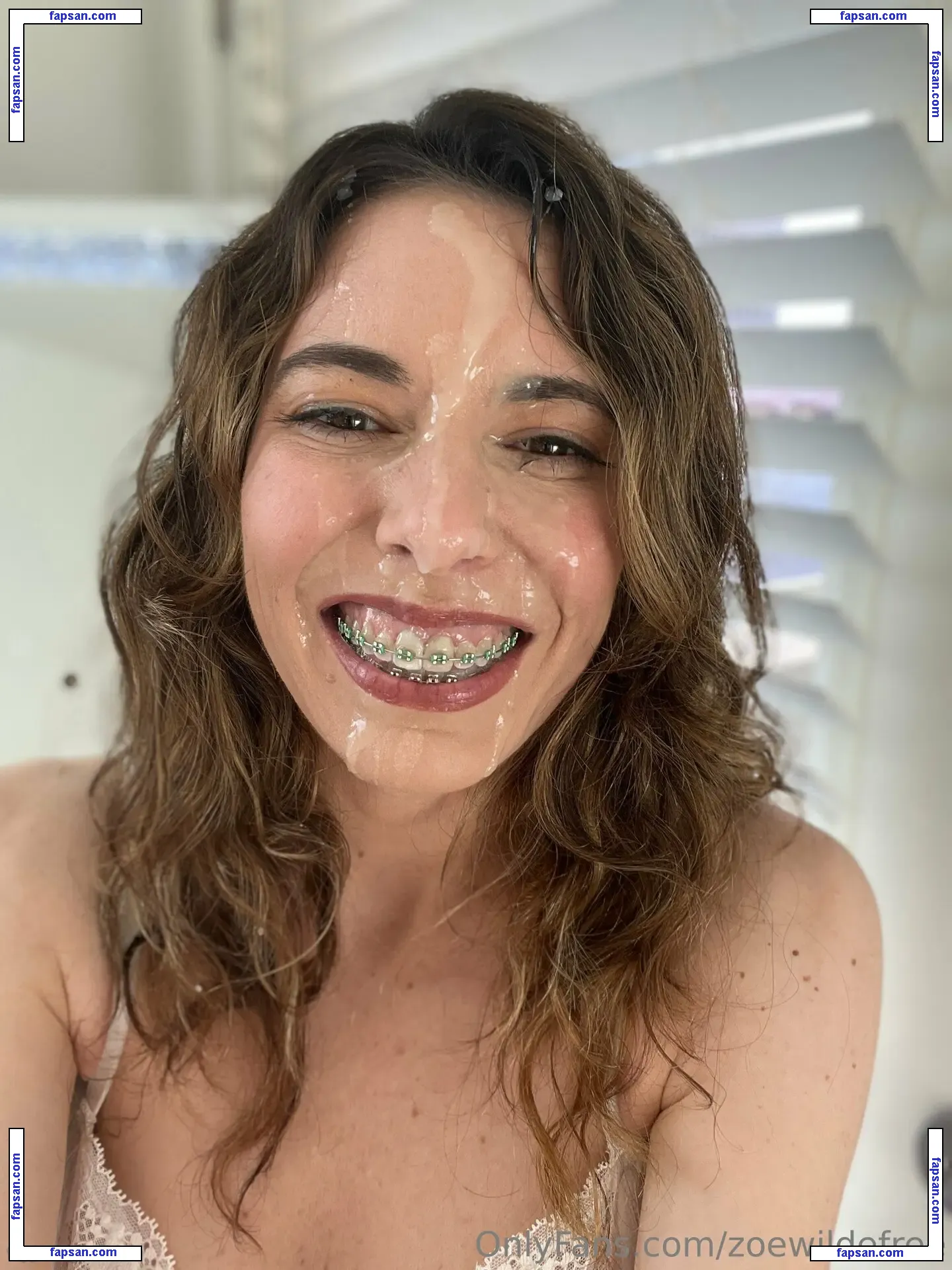 zoewildefree nude photo #0002 from OnlyFans