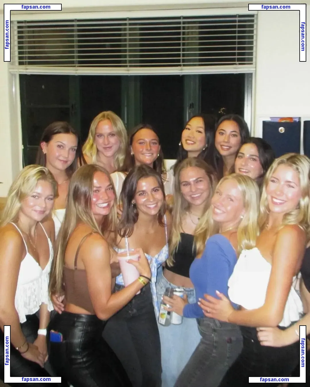 Zoey Cutter nude photo #0002 from OnlyFans