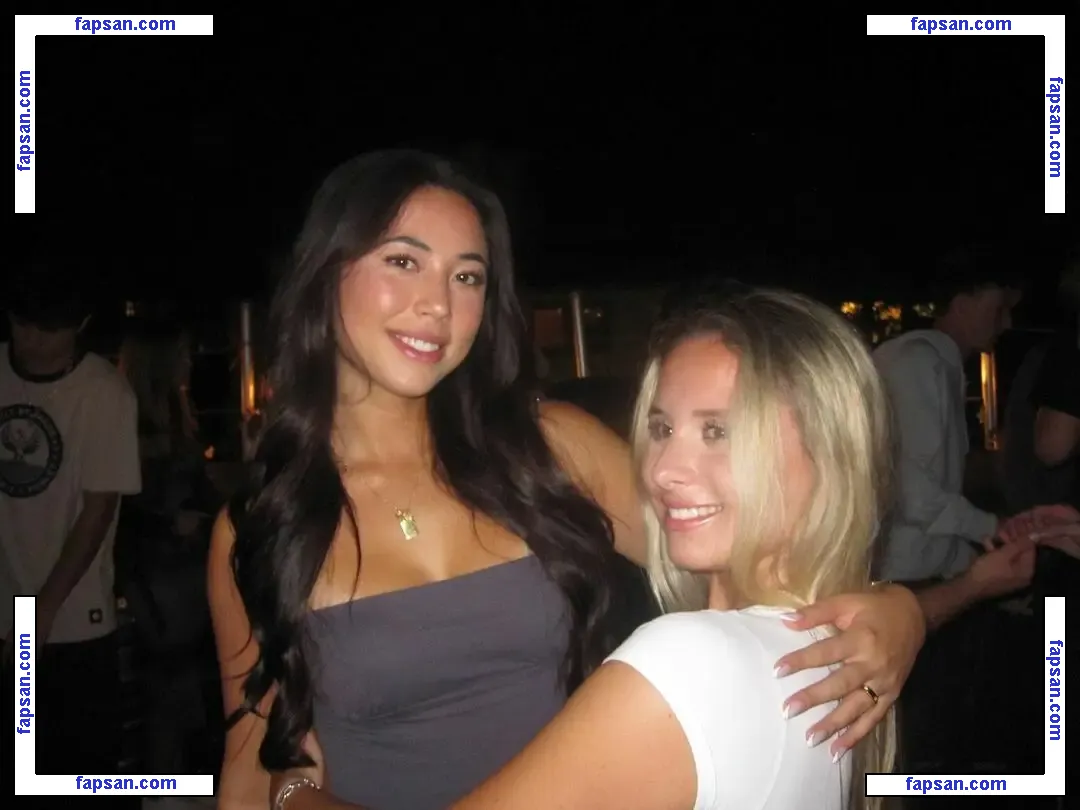 Zoey Cutter nude photo #0021 from OnlyFans