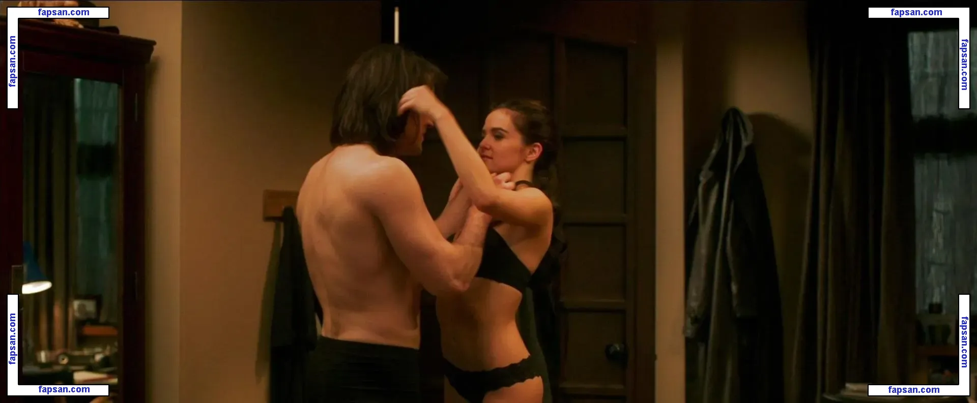 Zoey Deutch nude photo #0065 from OnlyFans