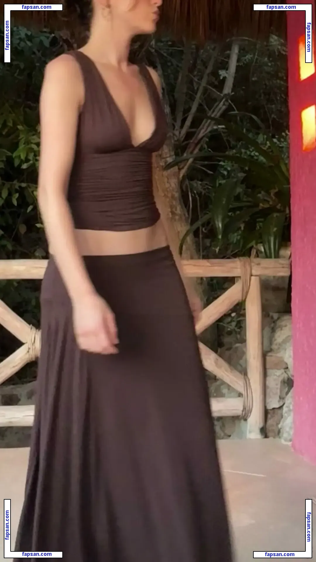 Zoey Deutch nude photo #0646 from OnlyFans