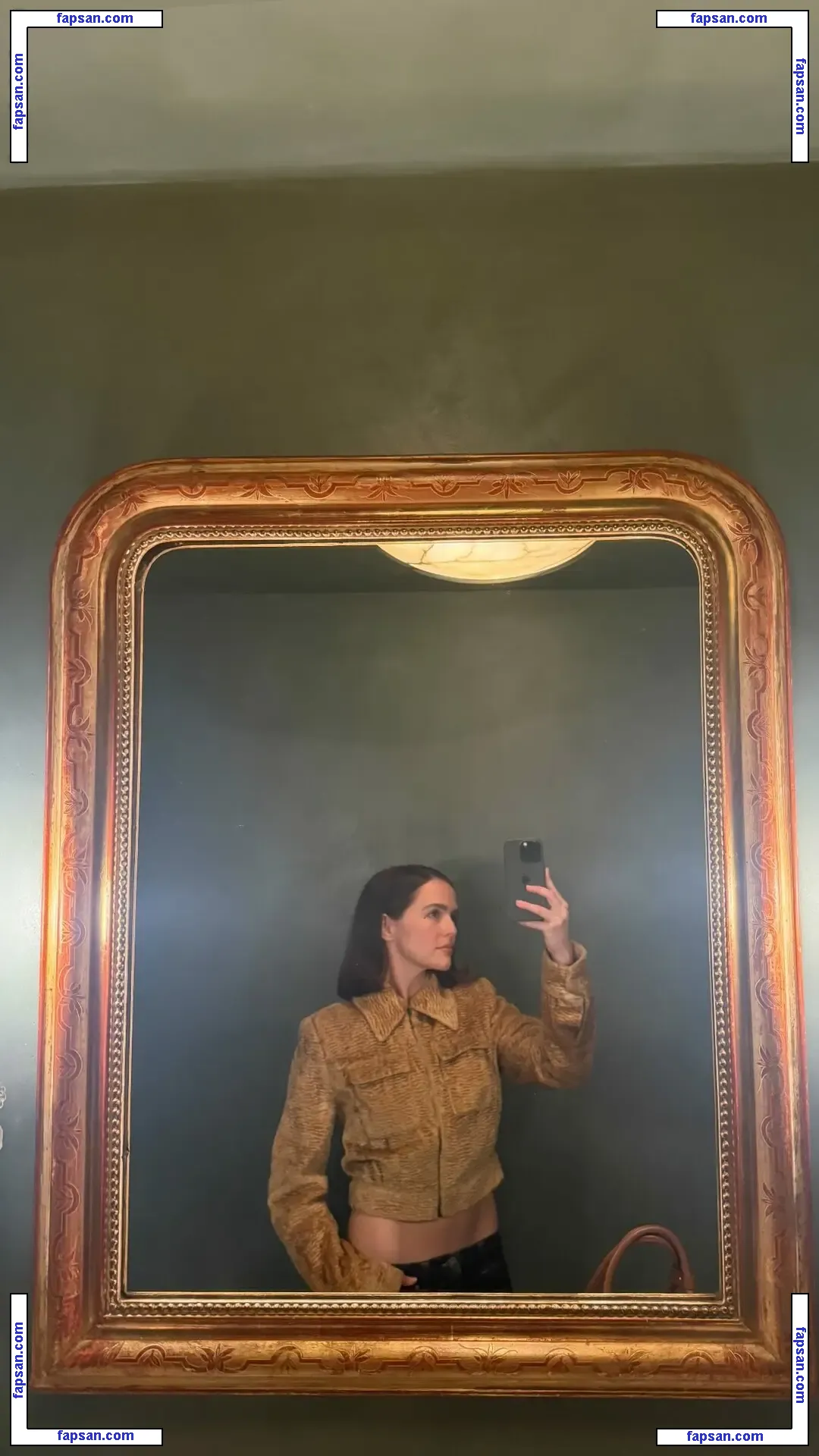 Zoey Deutch nude photo #0648 from OnlyFans