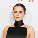 Zoey Deutch голая #0563