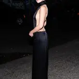 Zoey Deutch голая #0577