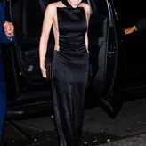 Zoey Deutch голая #0580