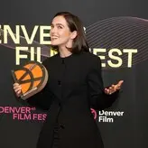 Zoey Deutch голая #0586