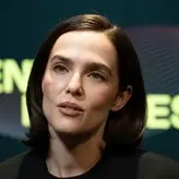 Zoey Deutch голая #0592