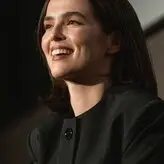 Zoey Deutch голая #0593