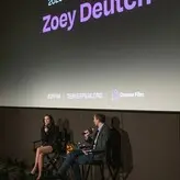 Zoey Deutch голая #0594