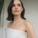 Zoey Deutch голая #0615