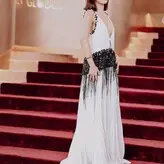 Zoey Deutch nude #0639