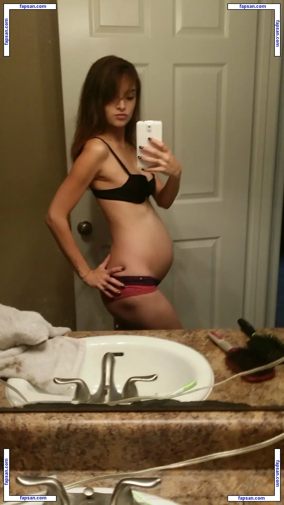 Zoey Kush nude photo #0029 from OnlyFans