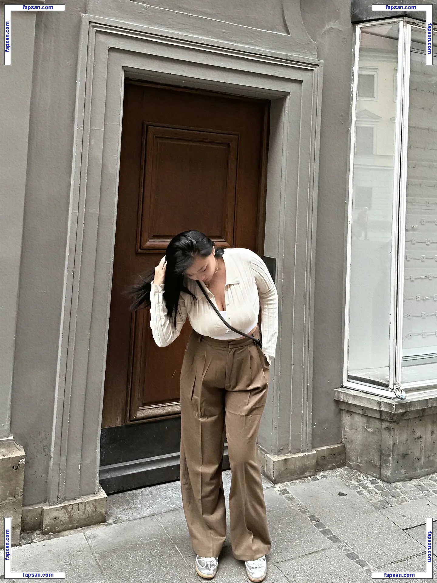 zoeytaiii голая фото #0002 с Онлифанс