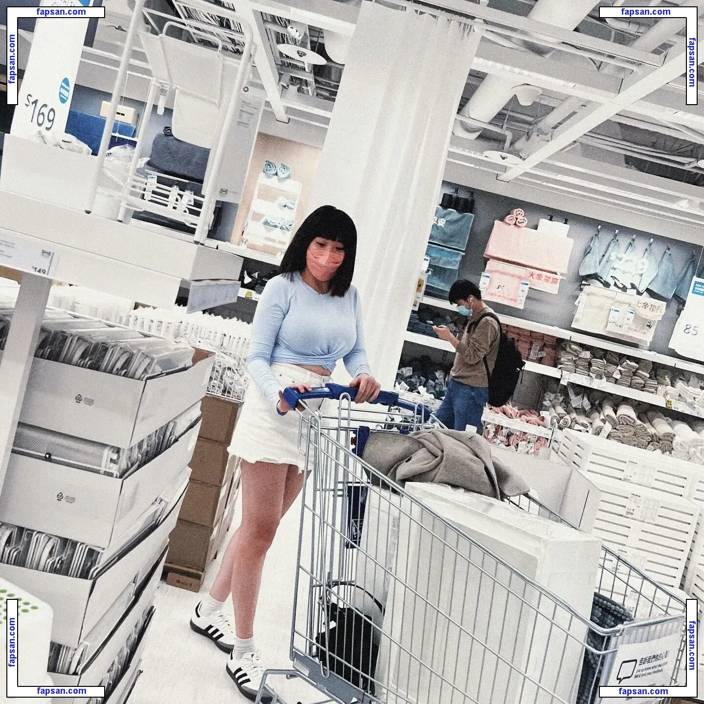 zoeytaiii nude photo #0016 from OnlyFans