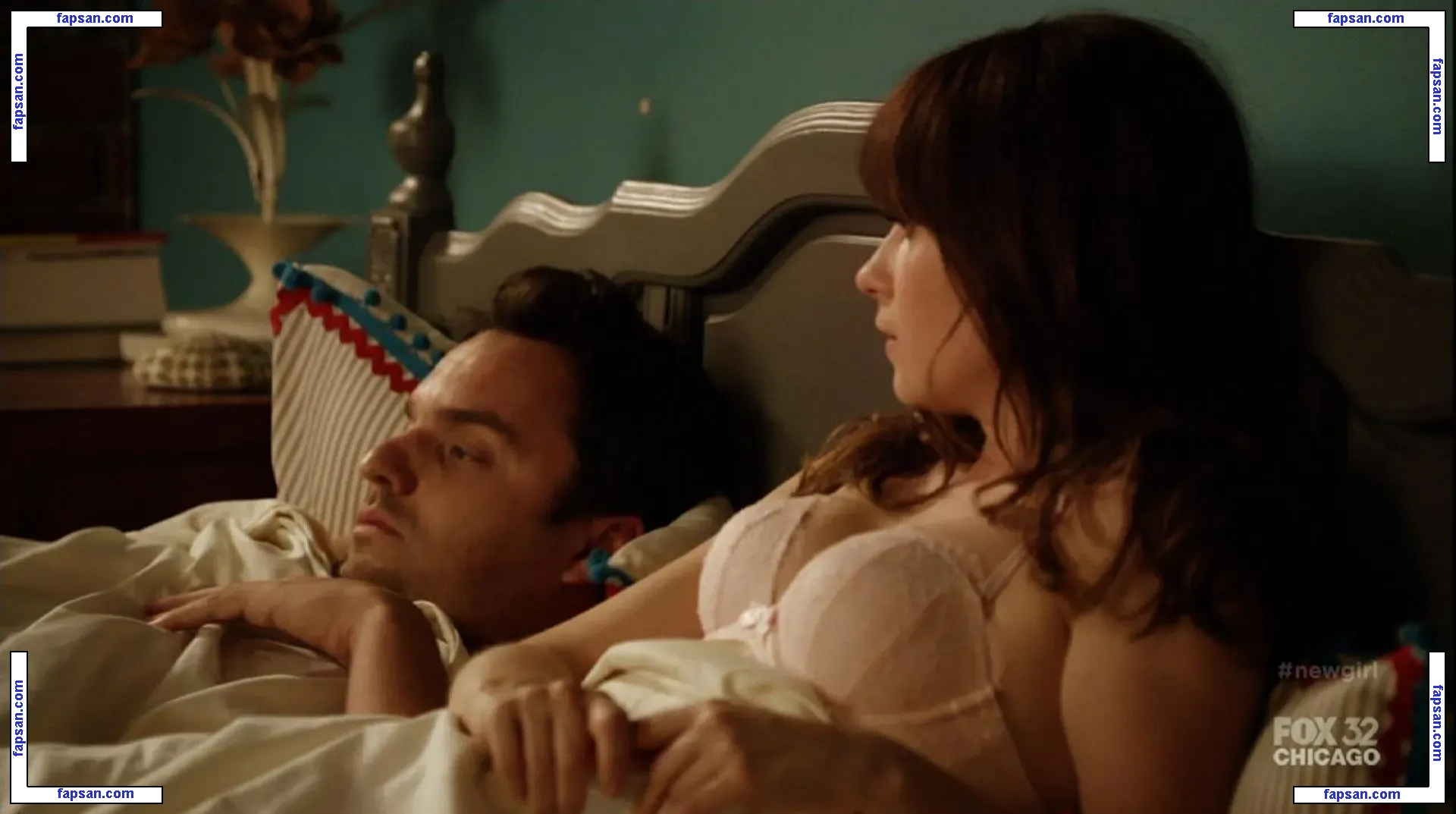 Zooey Deschanel nude photo #0065 from OnlyFans