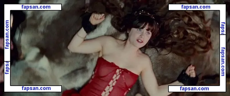Zooey Deschanel nude photo #0119 from OnlyFans