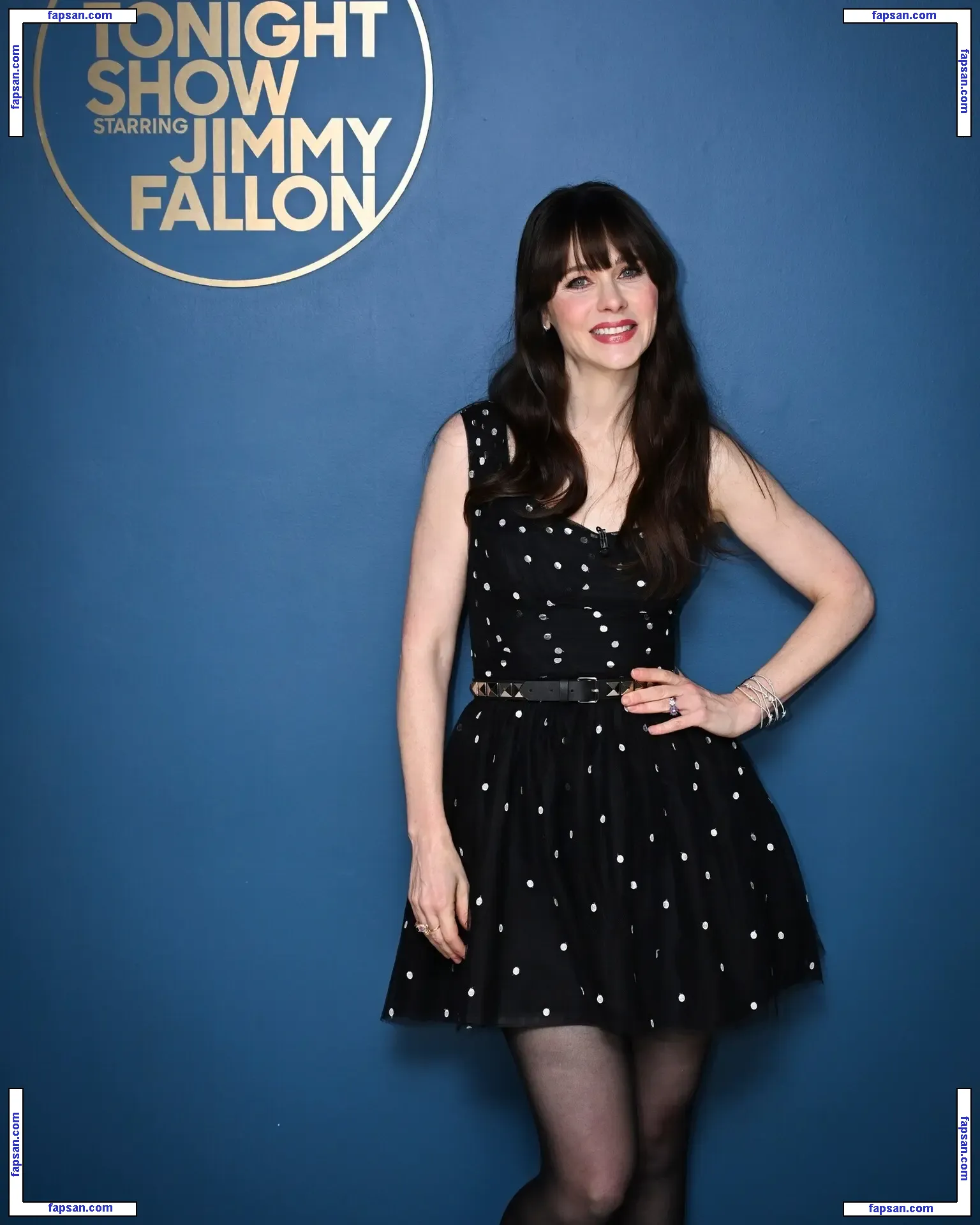 Zooey Deschanel голая фото #0184 с Онлифанс