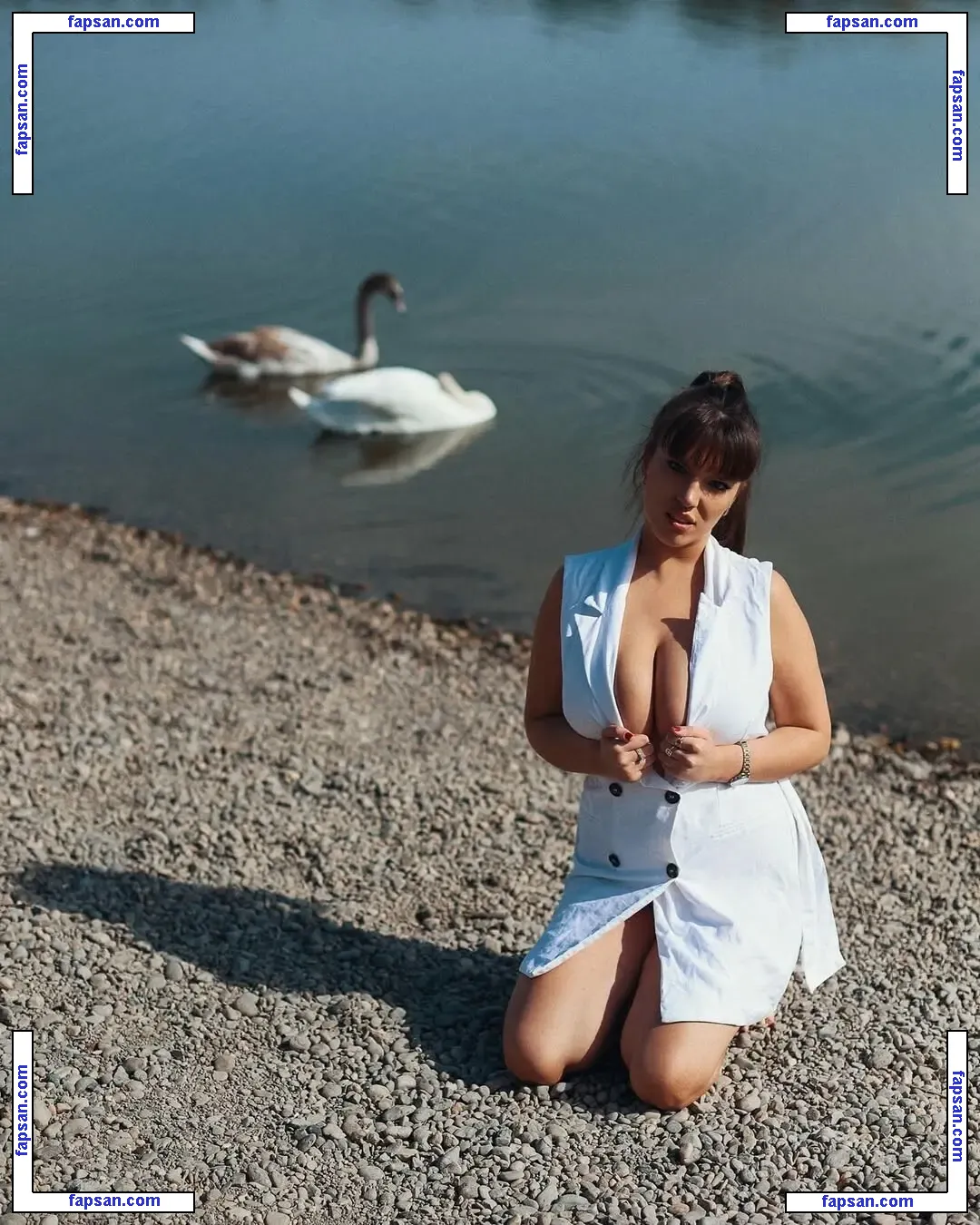 Zorica Damnjanovic голая фото #0020 с Онлифанс