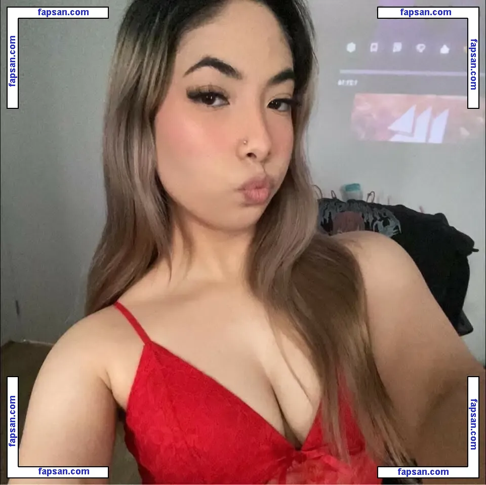 zqklinx5 голая фото #0004 с Онлифанс