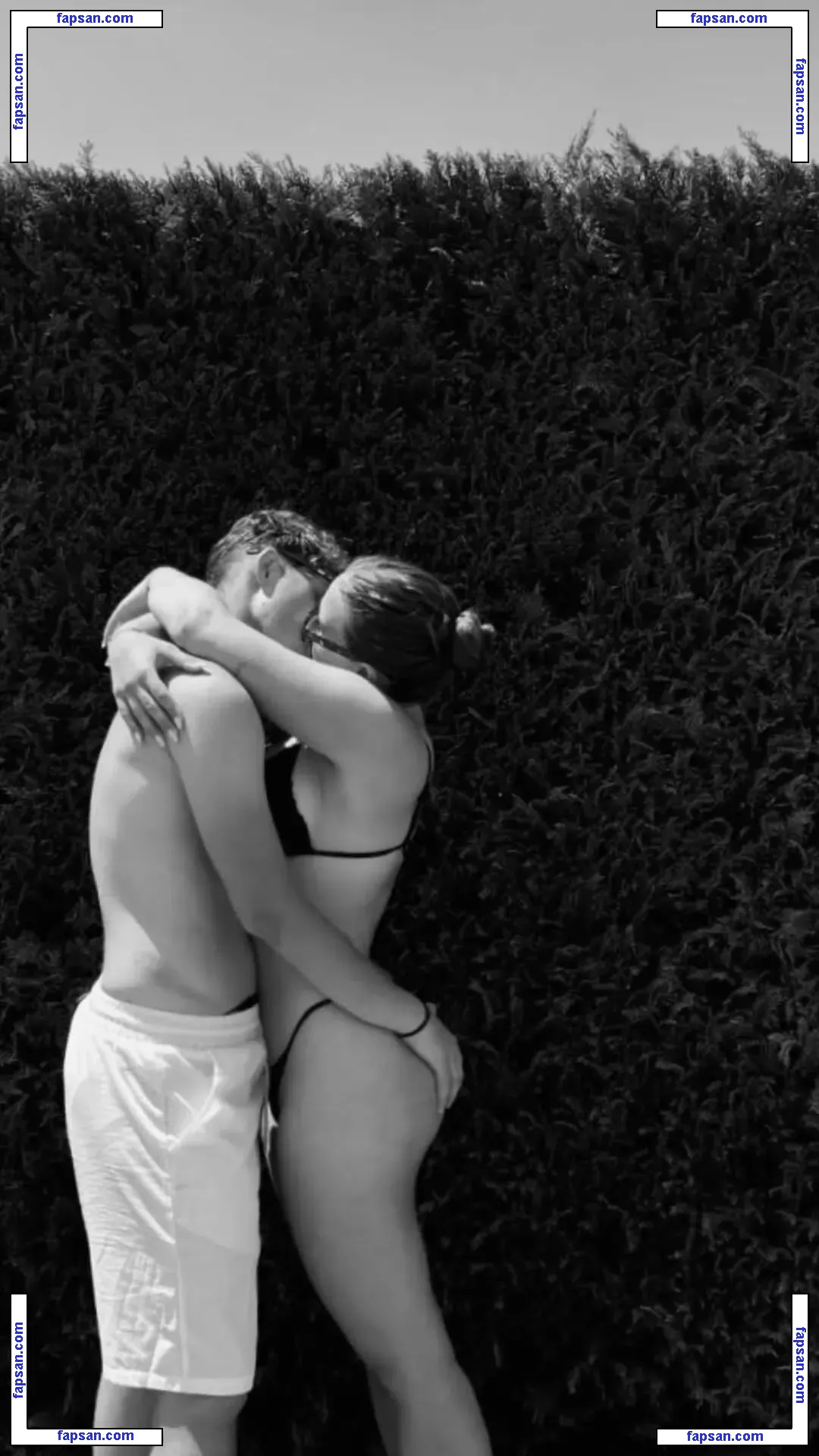 Zuleika Balzano голая фото #0024 с Онлифанс