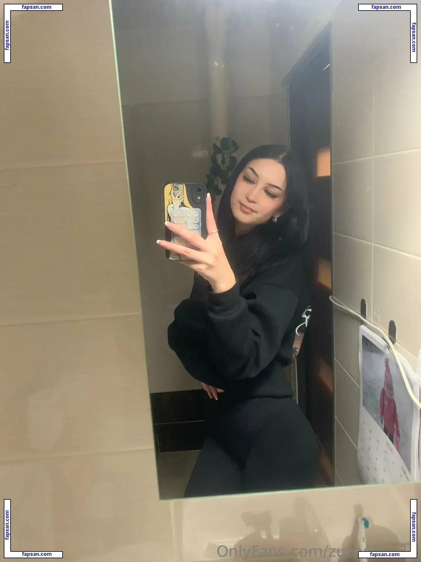 Zuzinkaa голая фото #0003 с Онлифанс