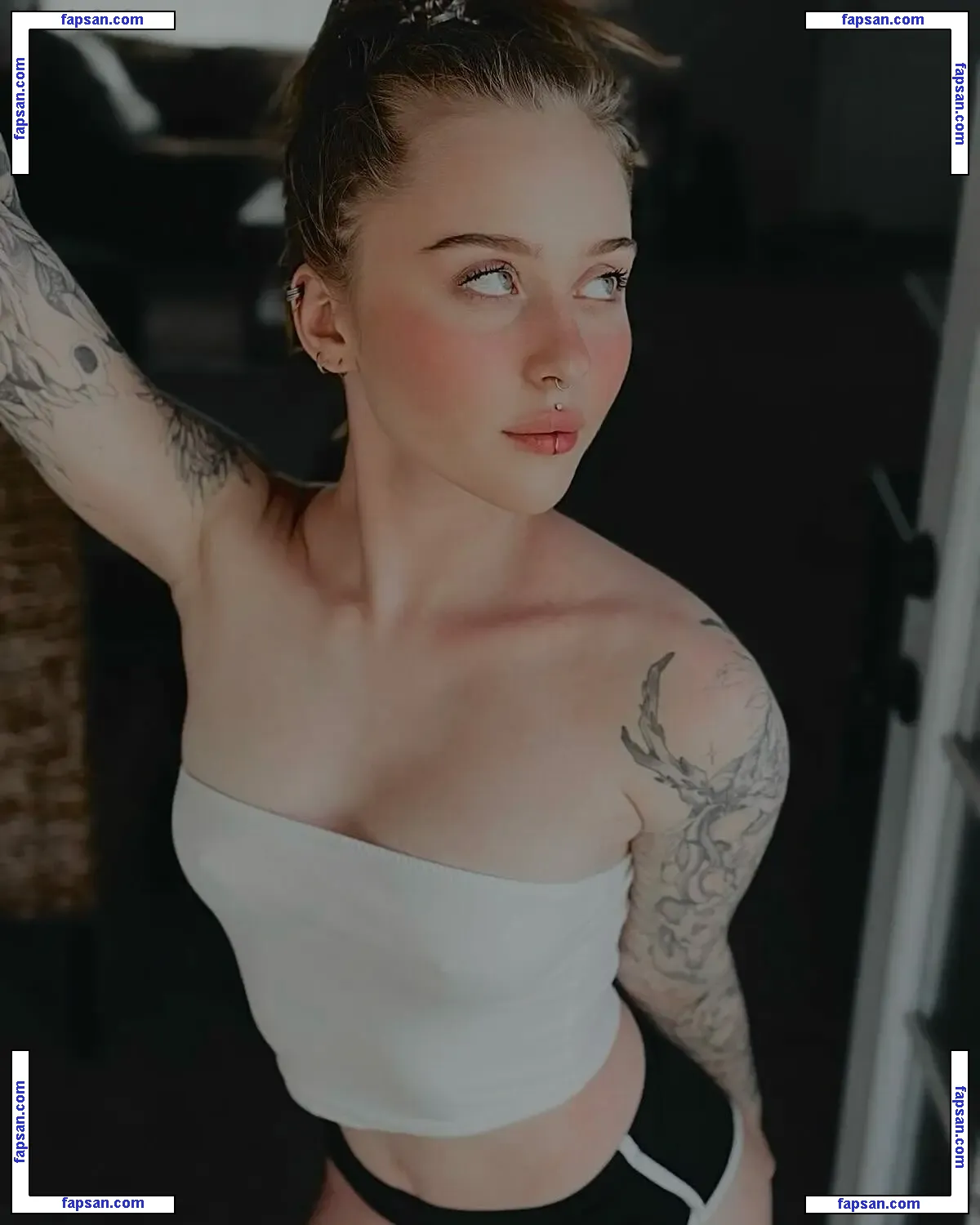 zxlecya nude photo #0001 from OnlyFans