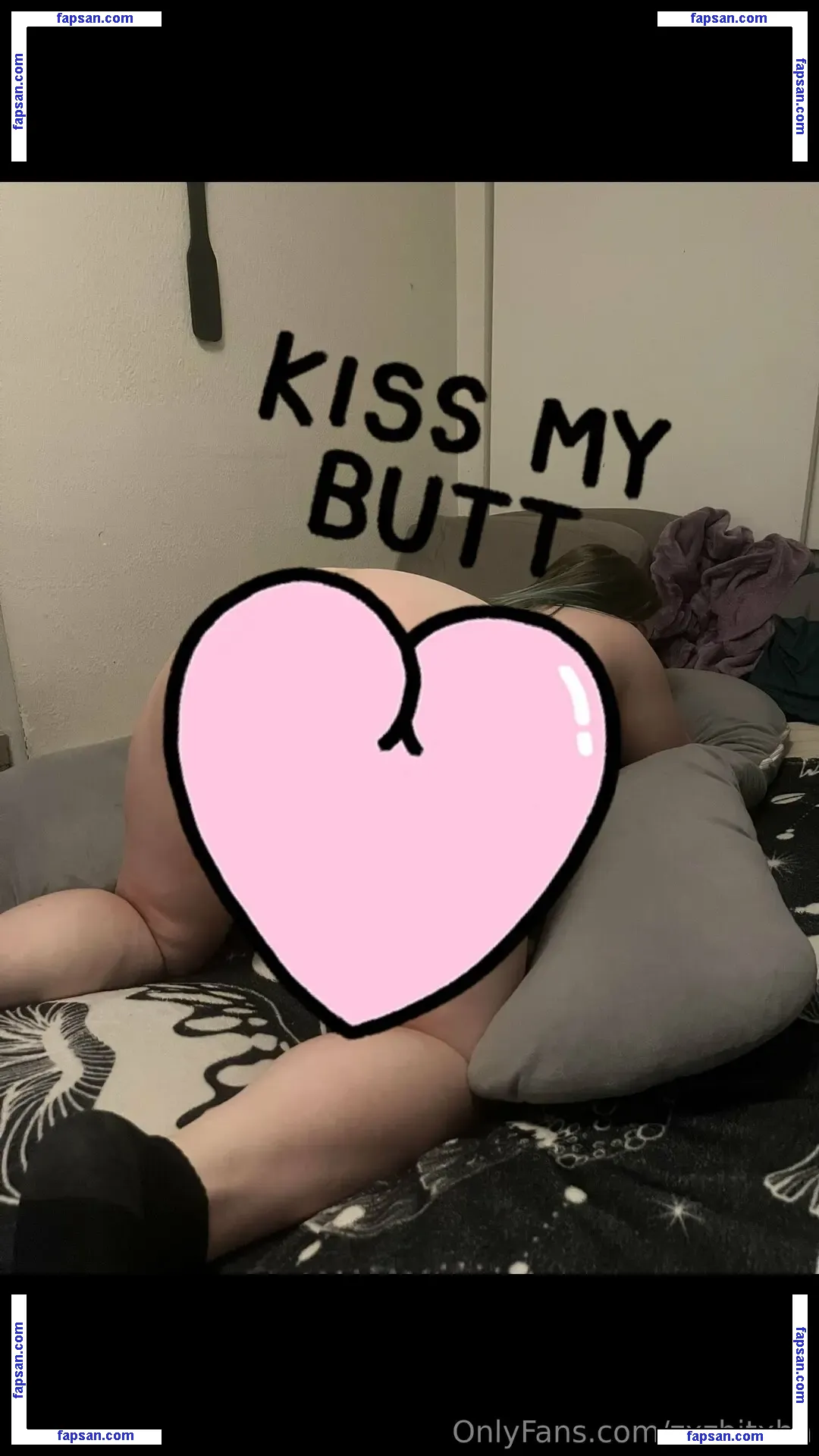 zxzbitxhh nude photo #0002 from OnlyFans